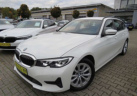 BMW 320 dA touring *1.HAND *AHK *STANDHEIZUNG *HK SOUND