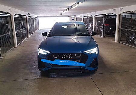 Audi e-tron 50 quattro S line