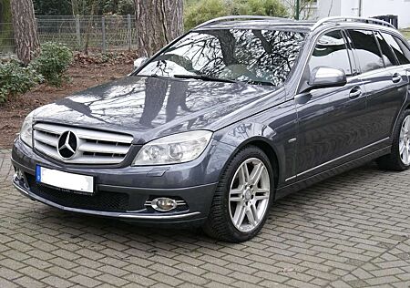 Mercedes-Benz C 320 T CDI DPF 7G-TRONIC Avantgarde