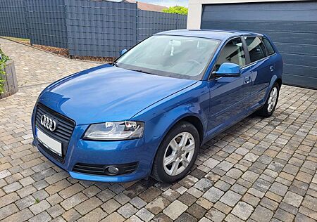 Audi A3 Sportback Diesel 2.0 TDI Sportback DPF Attracti