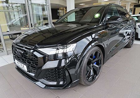 Audi RS Q8 4.0 TFSI quattro PANO B&O