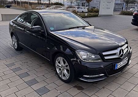Mercedes-Benz C 180 Coupe BlueEFFICIENCY 7G-TRONIC Edition 1