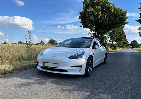 Tesla Model 3 RWD Hinterradantrieb Tieferlegung