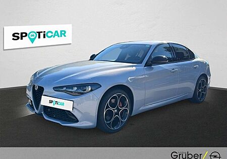 Alfa Romeo Giulia 2.0 TURBO VELOCE Q4 --LEDER-NAVI-19--