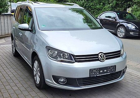 VW Touran Volkswagen Highline