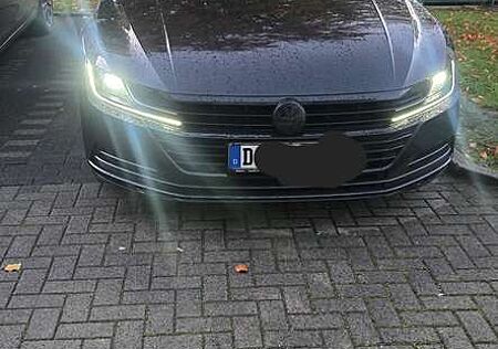 VW Arteon Volkswagen 2.0 TSI 4Motion DSG Elegance