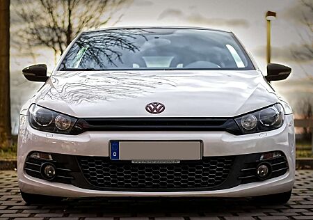 VW Scirocco Volkswagen 2.0 TSI