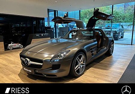 Mercedes-Benz SLS AMG Coupé Dt.Fzg/Keramik/Carbon/Bang Olufsen