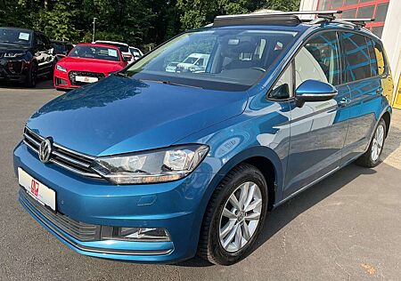 VW Touran Volkswagen Comfortline Navi Panoramadach 7 Sitzer