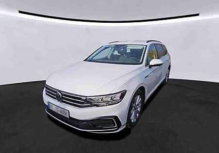 VW Passat Variant Volkswagen GTE DSG/LED/ACC/Kam/SHZ/Navi