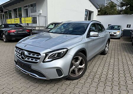 Mercedes-Benz GLA 220 4Matic Urban*360°Kamera*Fernlichtassis*LED*8,0"