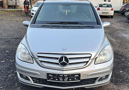 Mercedes-Benz B 170 (245.232) "Im Kunden beauftragt"