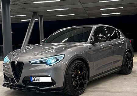 Alfa Romeo Stelvio AT8 Q4