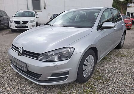 VW Golf Volkswagen Trendline BMT
