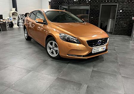 Volvo V40 Kinetic
