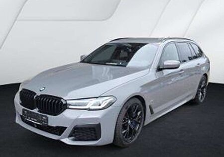 BMW 530 d Touring xDrive M Sport*AHL*R-CAM*19"ALU*