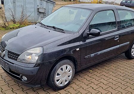 Renault Clio 1.4 16V Dynamique