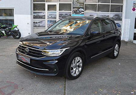 VW Tiguan Volkswagen Diesel 2.0 TDI SCR ACTIVE*Navi*AHK*Kamera*