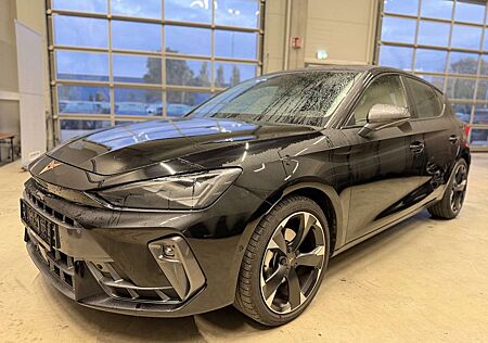 Cupra Leon 1.5eTSI DSG Pano Matrix Dinamica Navi