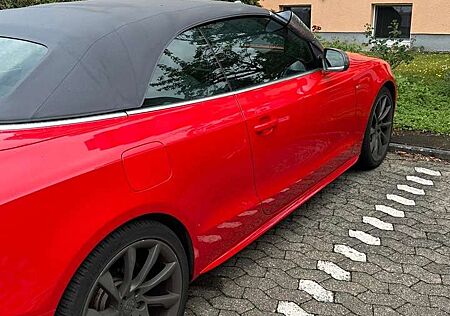 Audi A5 Cabrio 3.0 TDI DPF quattro S tronic