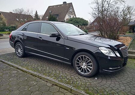 Mercedes-Benz E 220 CDI BlueEfficiency