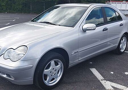 Mercedes-Benz C 180 Classic