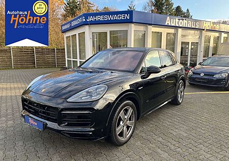 Porsche Cayenne E-Hybrid Sport-Design-Paket schwarz AZV