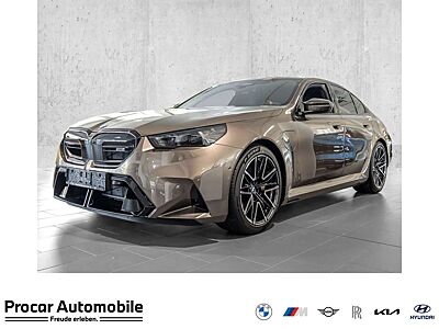 BMW M5 Limousine 0,5% Versteu. INIDIVIDUAL Ultimate Packa