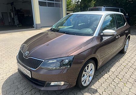 Skoda Fabia Ambition 1,4TDI .Mod.2015 LED TM PDC MFL