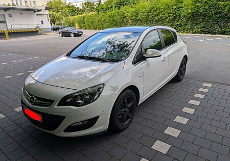 Opel Astra 1.4 - TÜV bis 10/2027
