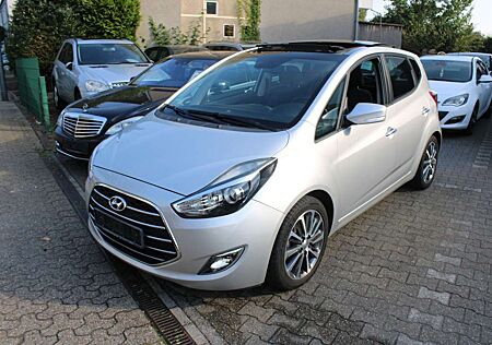 Hyundai ix20 1.6 CRDi Style blue*NAVI*RFK*PANO*EURO6!