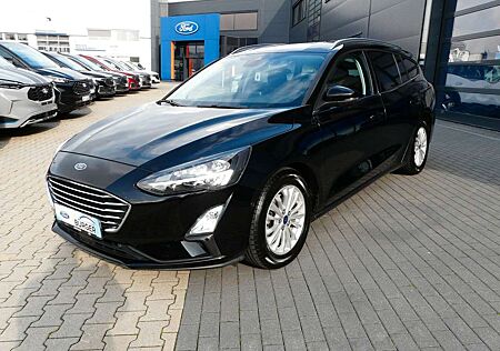 Ford Focus Turnier Titanium