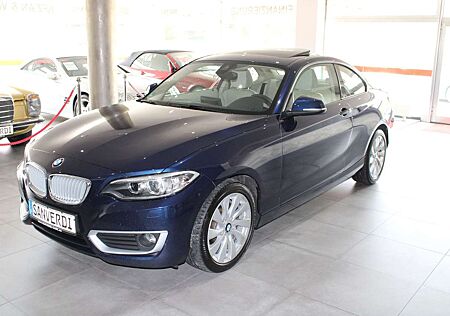 BMW 220 d Coupé SPORT LEDER NAVI XENON EL.GSD PDC