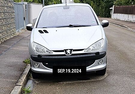 Peugeot 206 CC 110