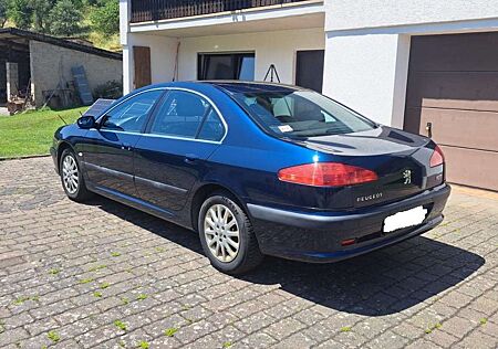 Peugeot 607 V6 210
