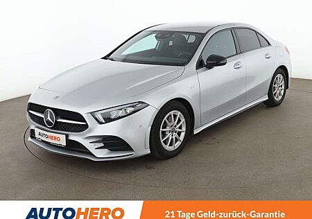 Mercedes-Benz A 180 Edition 2020 AMG Line Aut.*NAVI*CAM*SHZ*