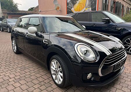 Mini Cooper D Clubman LED Navi Sportsitze