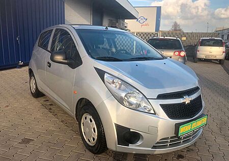 Chevrolet Spark 2 Hand,Scheckheft. Kat euro 5. Tüv Neu