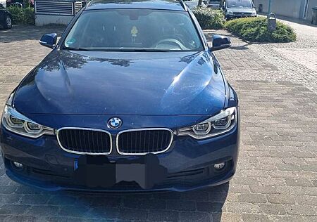 BMW 318d 318 Touring Aut. Advantage