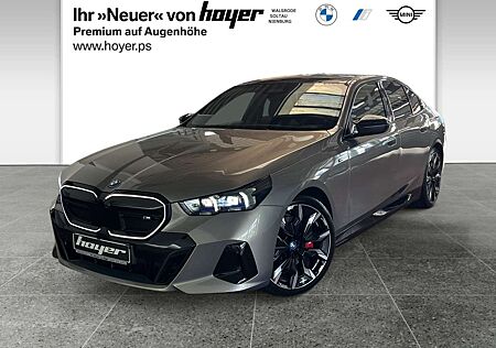 BMW i5 M60 xDrive Limousine Sportpaket Head-Up DAB