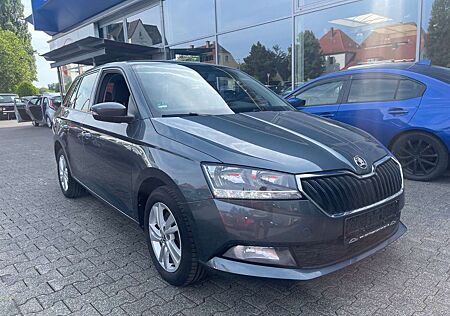 Skoda Fabia Combi Ambition*SHZ*Klima*PDC*CAM*ALU