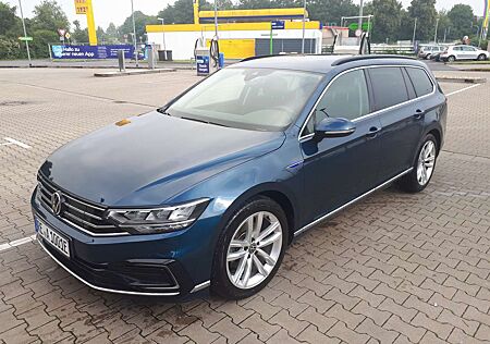 VW Passat Variant Volkswagen Plug-In-Hybrid 1.4 TSI Plug-In-Hybr