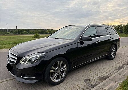 Mercedes-Benz E 350 T BlueTEC 4Matic 7G-TRONIC Avantgarde