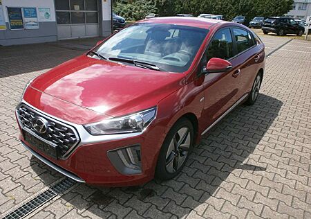 Hyundai Ioniq Hybrid,PDC v+h,Kamera,S+Lhzg.,Klimaa.,Allwetterb.,