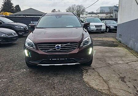Volvo XC 60 XC60 XC60 Momentum 2WD