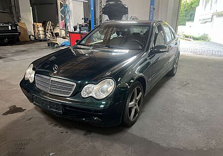 Mercedes-Benz C 320 4Matic Classic