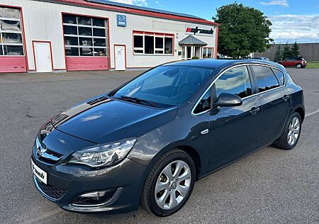 Opel Astra J Lim. 5-trg. Innovation