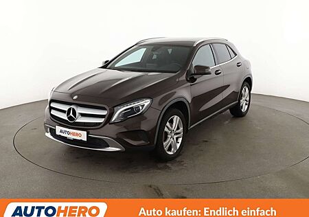 Mercedes-Benz GLA 200 Urban *NAVI*BI-XENON*PDC*