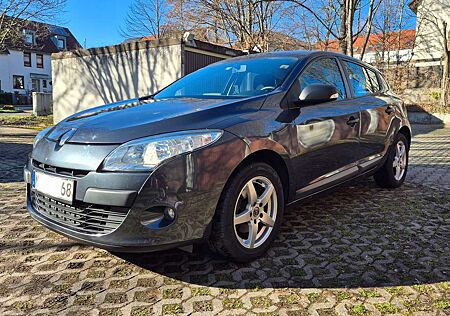 Renault Megane Fließheck 1.6 16V 100 TomTom Edition