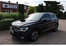 VW Tiguan Volkswagen 2.0 TDI 4Motion DSG IQ.DRIVE *AHK,Navi,Panora,SHZ*